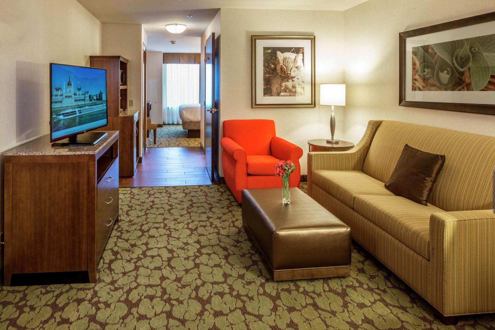 Hilton Garden Inn Uniontown Exterior photo